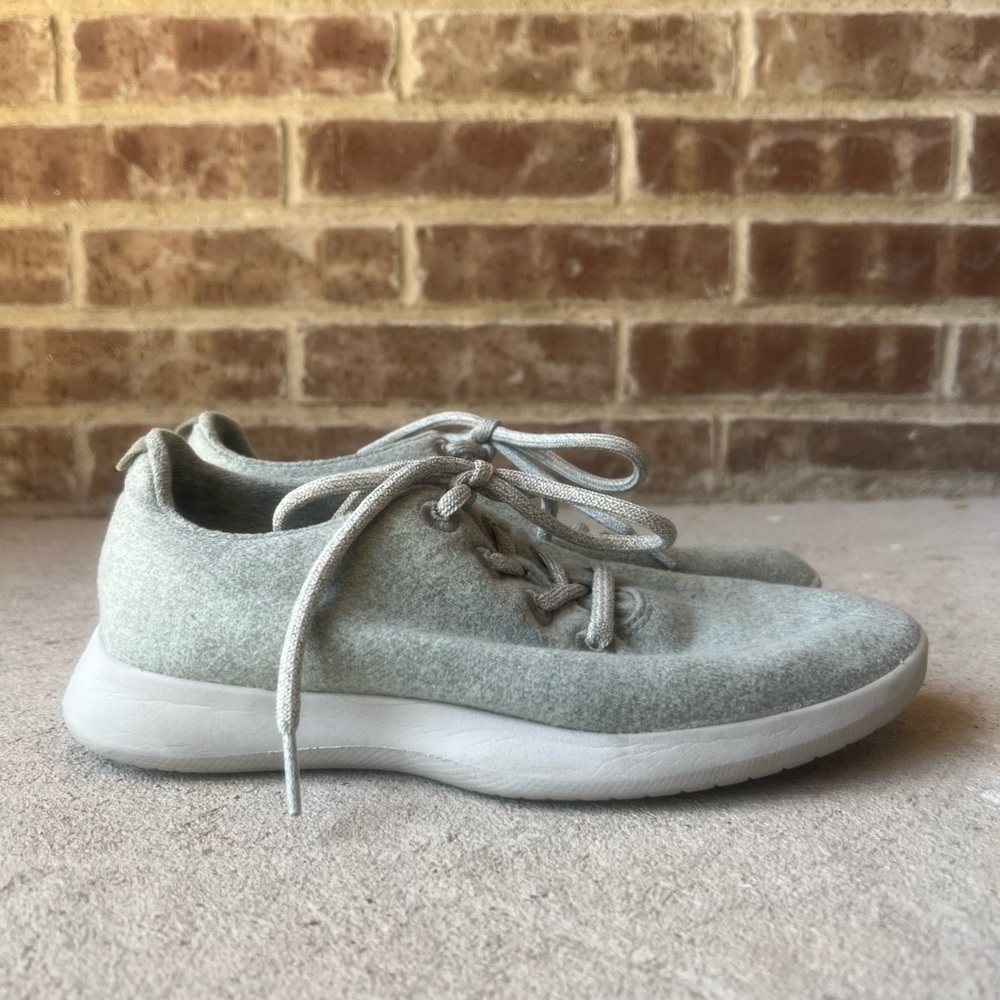 Women’s Size 8 allbirds Mint Wool Runners